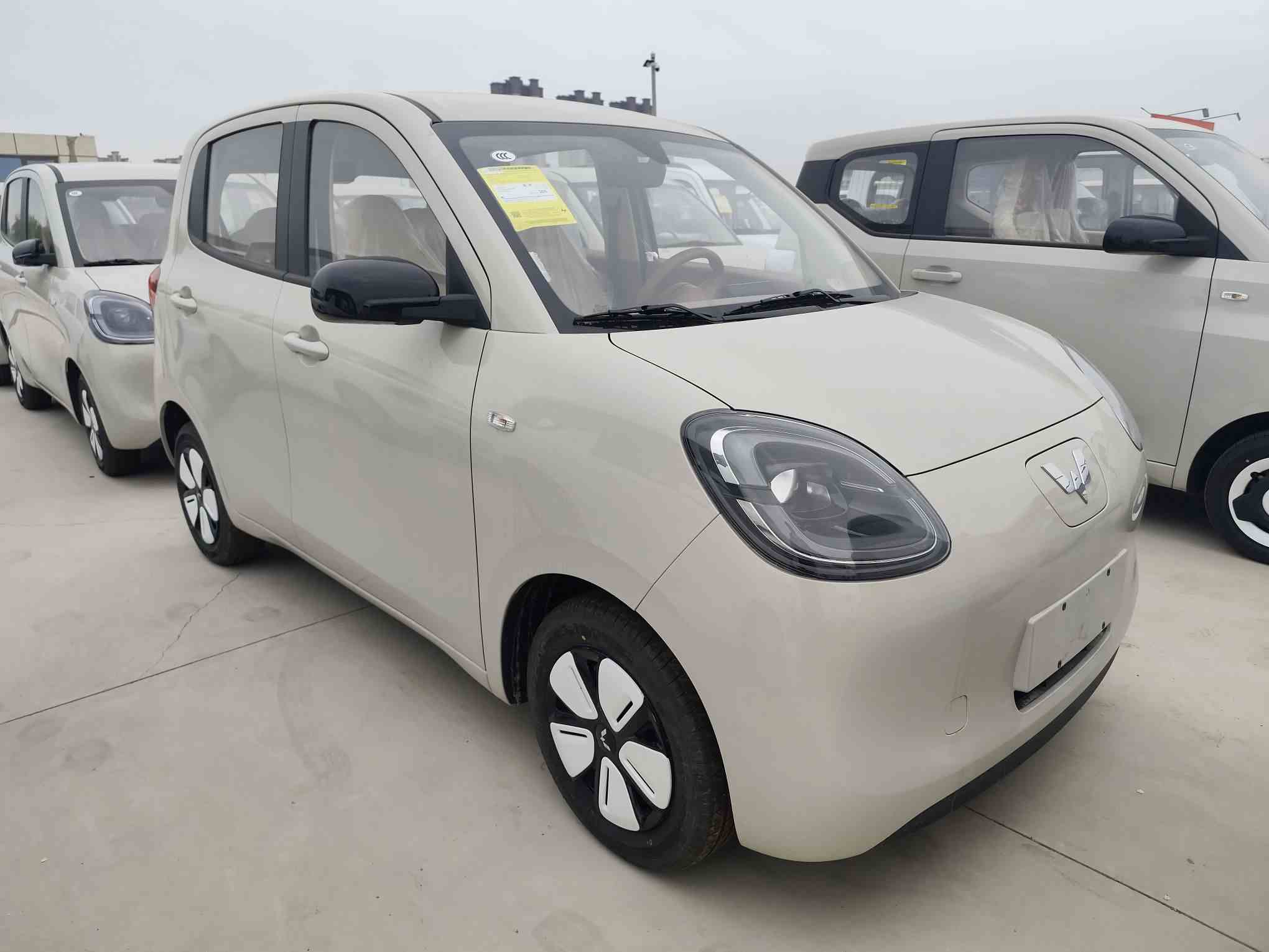 五菱汽车 宏光MINIEV 2025款 第四代 四门版 进阶款(5)