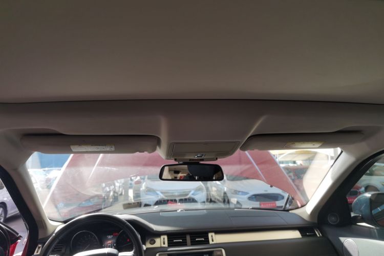 路虎 揽胜极光 2015款 2.0T 五门锐动版中控内饰22