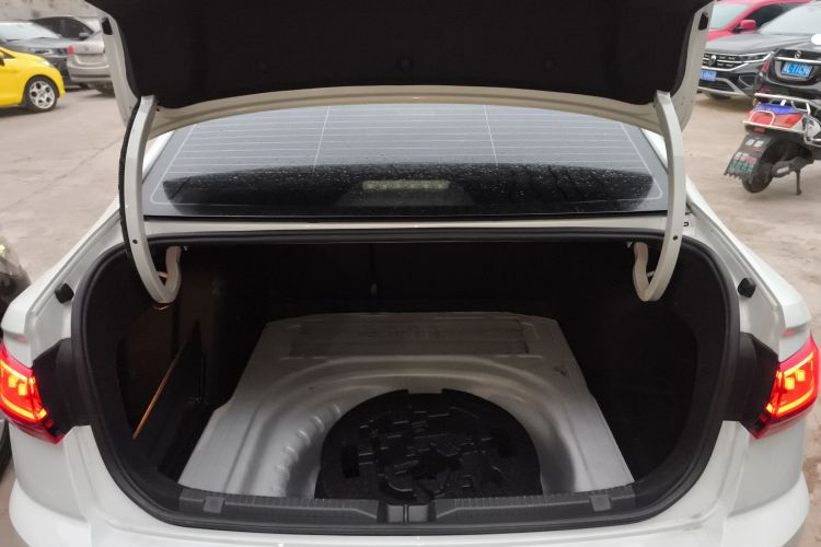 大众 宝来 2023款 300TSI DSG尊行版局部细节23