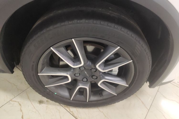 领克01 2021款 2.0TD 两驱型Pro车身外观10