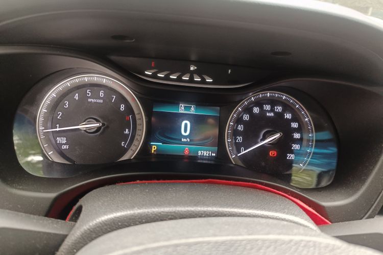 别克GL6 2018款 18T 6座豪华型中控内饰14