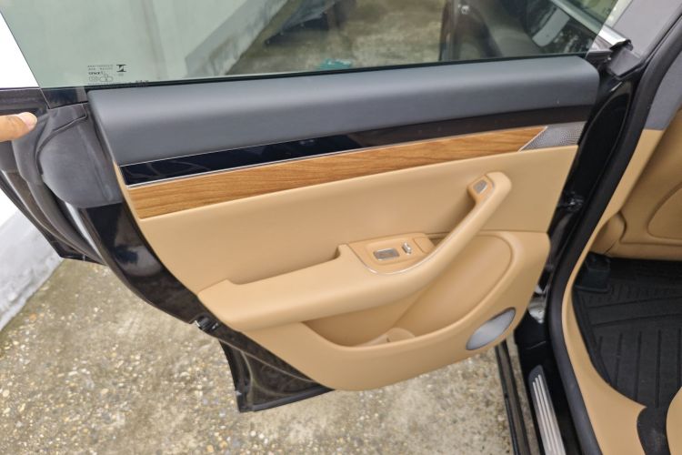 鸿蒙智行 智界R7 2024款 纯电 736km UItra中控内饰7008