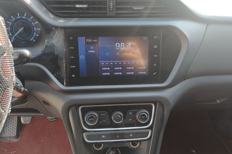 奇瑞 瑞虎3 2018款 经典版 1.6L 手动精英型中控内饰16