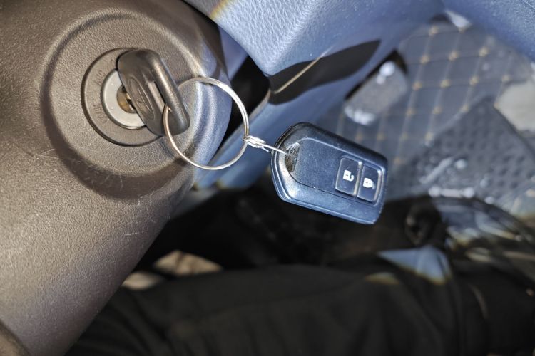 丰田 YARiS L 致炫 2021款 1.5L CVT领先版中控内饰11