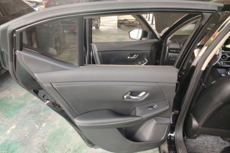 日产 轩逸 2022款 1.6L XL CVT悦享版中控内饰7008