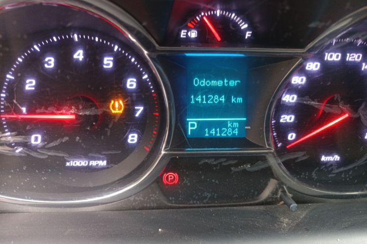 雪佛兰 科帕奇 2015款 2.4L 四驱旗舰版 7座中控内饰15