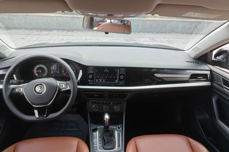 大众 朗逸 2019款 280TSI DSG舒适版 国VI中控内饰7002