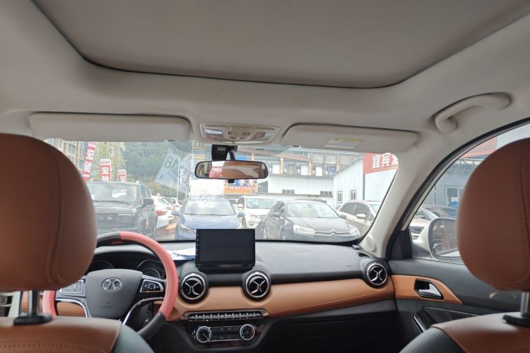 北京汽车 绅宝X35 2016款 1.5L 自动精英版局部细节22