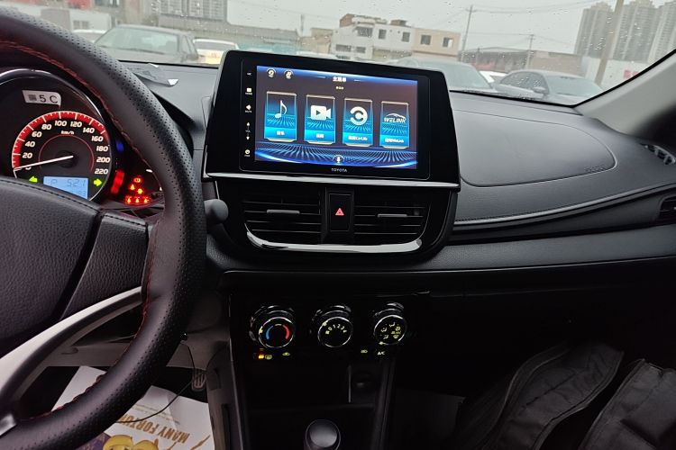 丰田 威驰 2021款 1.5L CVT创行版中控内饰16