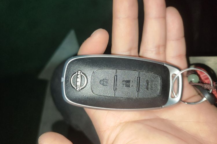 日产 轩逸 2023款 1.6L CVT悦享版中控内饰7001