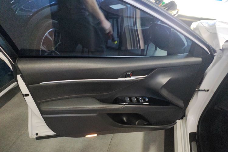 丰田 凯美瑞 2021款 2.0G 豪华版中控内饰7007