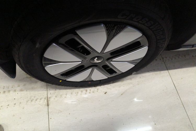 五菱汽车 缤果S 2025款 325km 尊享款车身外观6004