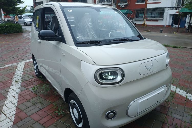 五菱汽车 宏光MINIEV 2024款 第三代 215km 青春版车身外观3