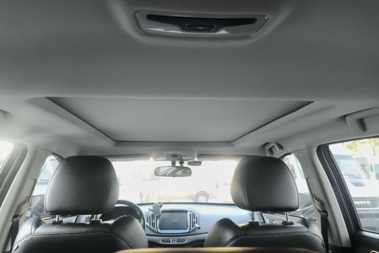 奇瑞 瑞虎7 2018款 1.5T 自动精英版 国V中控内饰22