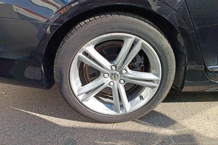 沃尔沃S90 2019款 T5 智逸版车身外观6008