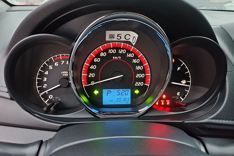 丰田 威驰 2021款 1.5L CVT创行版中控内饰14