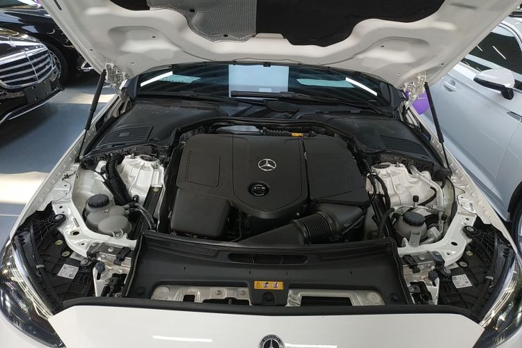 奔驰C级 2022款 C 260 L 皓夜运动版局部细节24