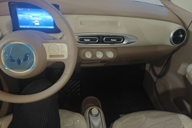 五菱汽车 宏光MINIEV 2025款 四门版 进阶款中控内饰12