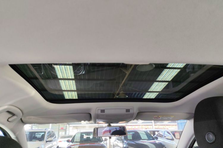 大众 高尔夫 2019款 200TSI DSG舒适进取版 国VI中控内饰22