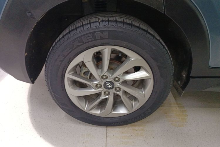 现代 途胜 2015款 1.6T 双离合两驱智能型车身外观6008