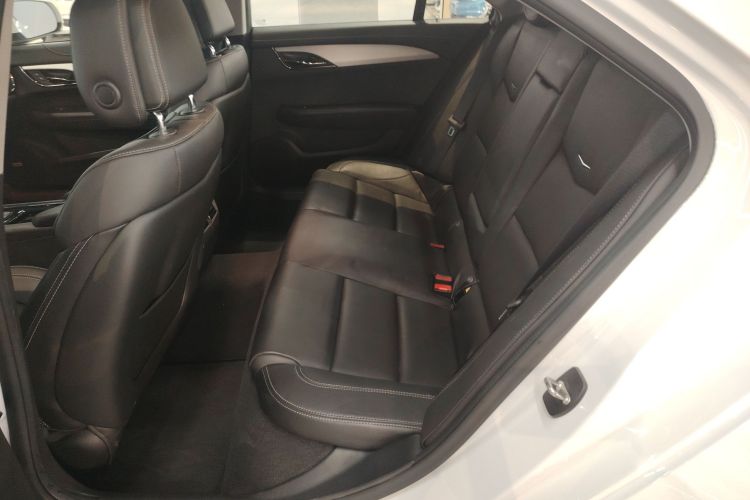 凯迪拉克ATS-L 2017款 28T 时尚型中控内饰21