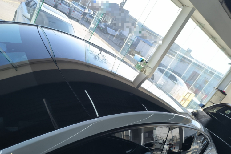 特斯拉 Model Y 2022款 改款 长续航全轮驱动版局部细节57