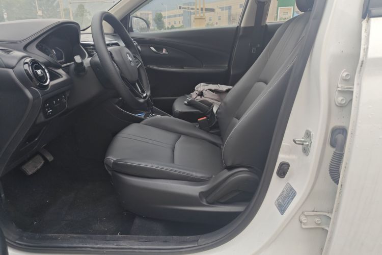 长安 悦翔 2019款 1.5L DCT 联动云版中控内饰19