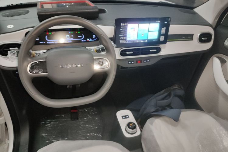 吉利银河 熊猫 2025款 210km 元气熊中控内饰12