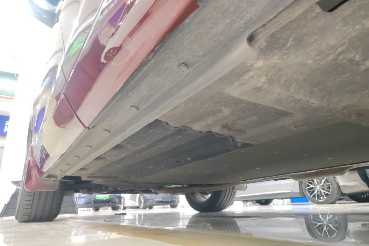 理想汽车 理想ONE 2021款 增程6座版局部细节9002