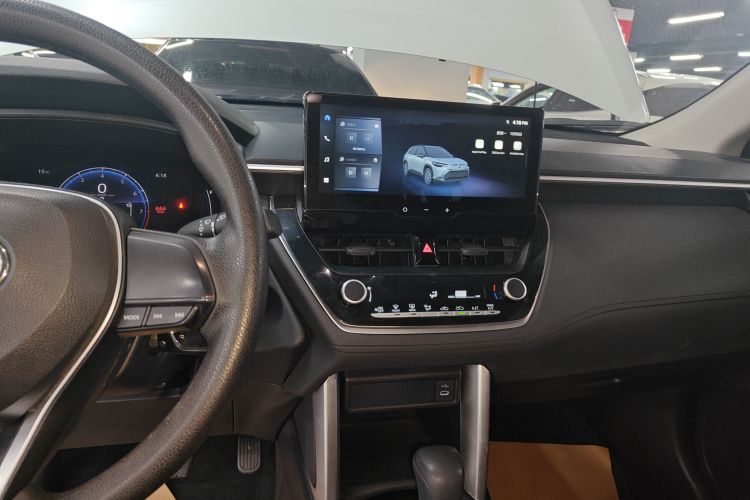 丰田 锋兰达 2023款 2.0L CVT精英版局部细节16