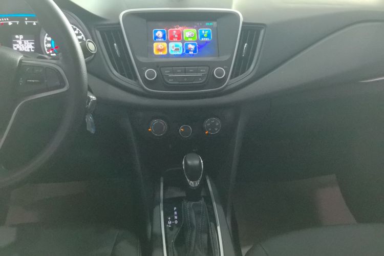 雪佛兰 科沃兹 2019款 320 自动欣悦版中控内饰16