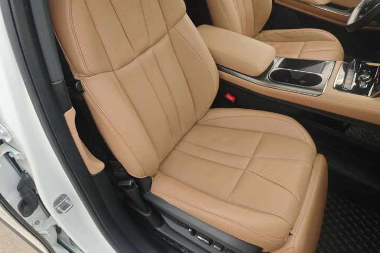 蔚来ES8 2020款 415KM 七座版局部细节41