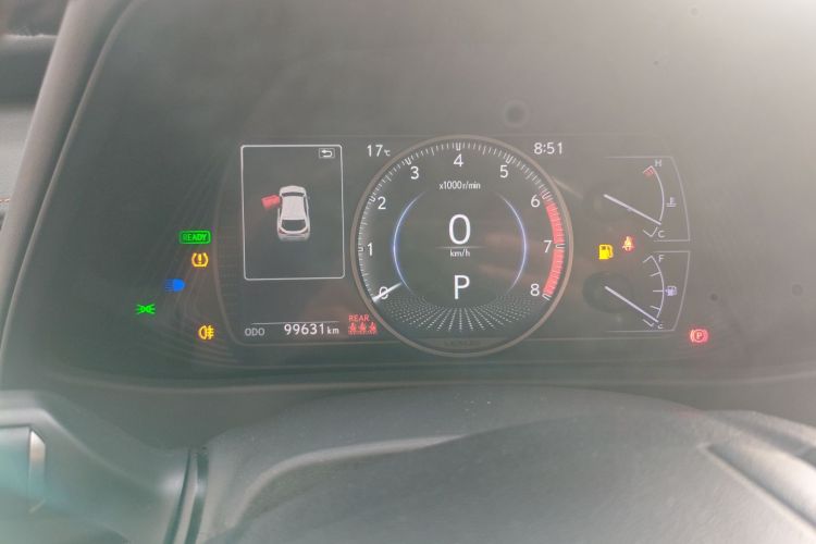 雷克萨斯UX 2019款 260h 探·酷版 国VI中控内饰14