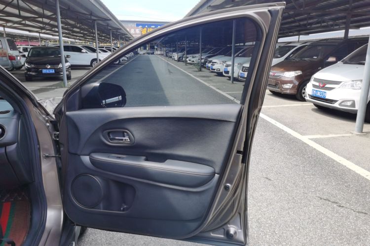 本田XR-V 2015款 1.5L LXi CVT经典版中控内饰7005