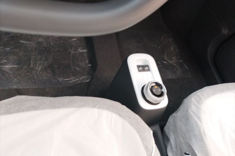 吉利银河 熊猫 2025款 210km 元气熊中控内饰18