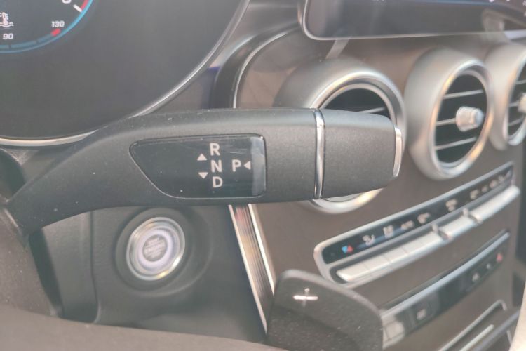 奔驰GLC 2020款 改款 GLC 260 L 4MATIC 豪华型局部细节18