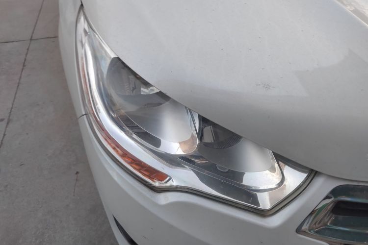 雪铁龙C4L 2013款 1.6THP 自动劲智版车身外观8