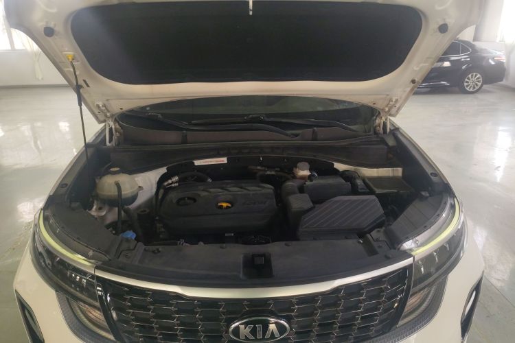 起亚KX5 2019款 2.0L 自动两驱舒适版机舱底盘24