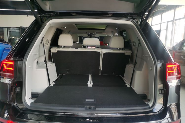 大众 途昂 2021款 330TSI 两驱尊崇豪华版局部细节23