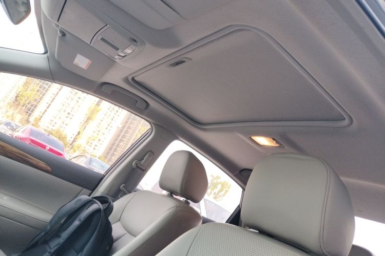 日产 轩逸 2014款 1.6XV CVT尊享版局部细节22