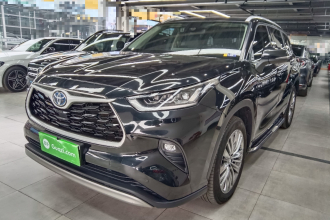 丰田 汉兰达 2023款 2.5L智能电混双擎四驱尊贵版 7座