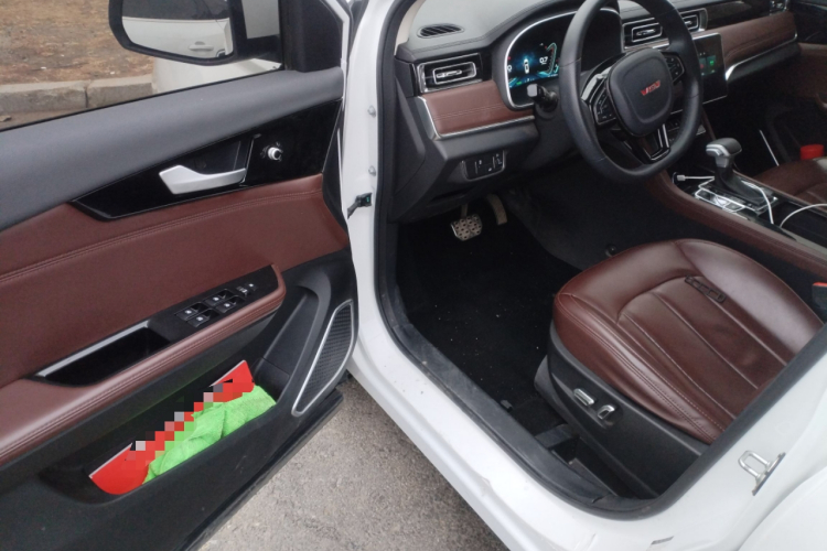 中国重汽VGV VGV U70Pro 2022款 1.5T 自动优悦版 7座中控内饰20