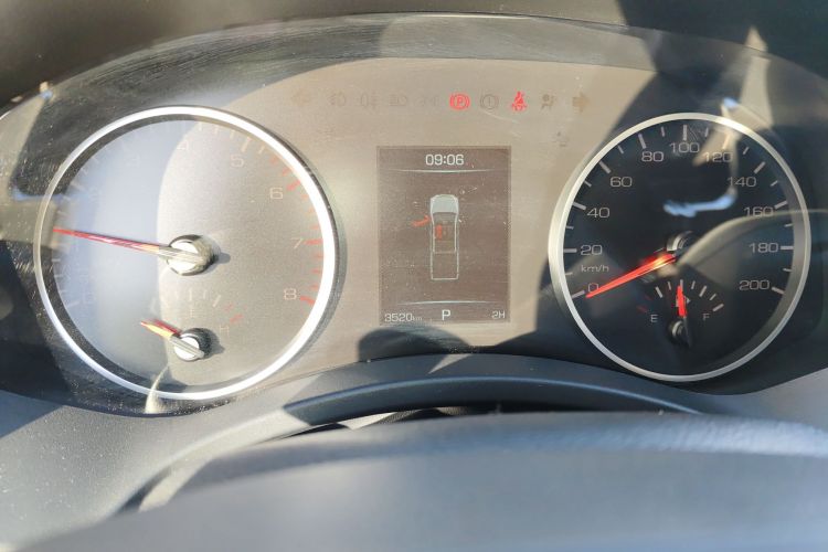 长城 炮 2023款 2.0T商用版自动汽油四驱精英型长箱GW4C20B局部细节14