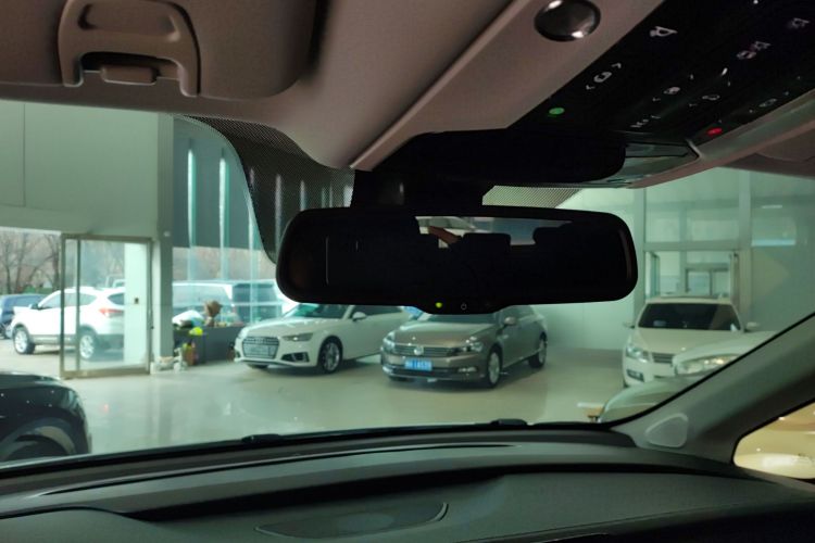 广汽传祺 传祺M8 2023款 领秀系列 390T 尊贵版中控内饰22