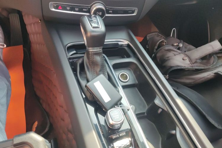 沃尔沃XC60 2020款 T5 四驱智逸豪华版局部细节18