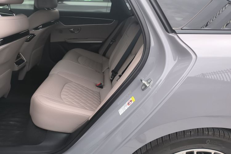 比亚迪 汉 2025款 EV 701KM激光雷达智驾型中控内饰21