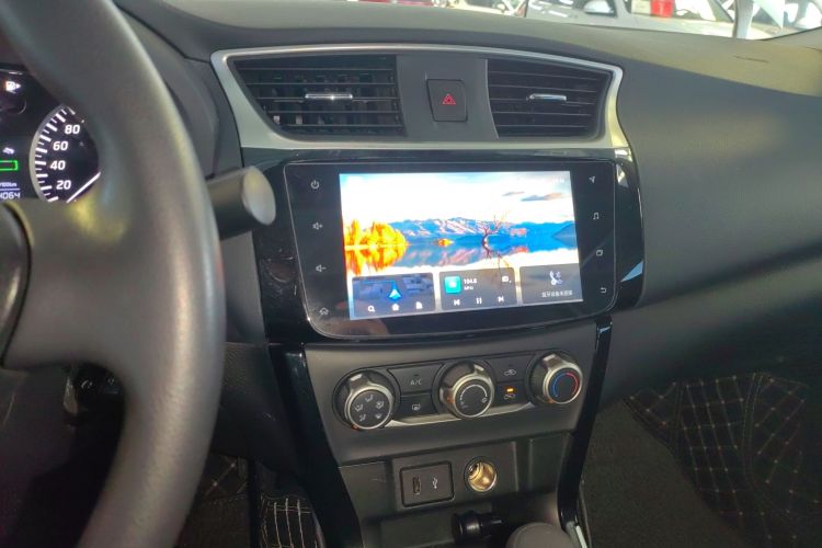 日产 轩逸 2021款 经典 1.6XL CVT豪华版中控内饰16