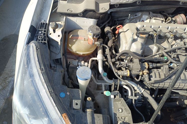 东风风神 奕炫GS 2020款 230T 自动越酷版局部细节9006