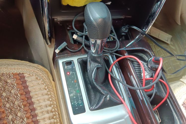 丰田 锐志 2010款 2.5S 风尚菁华版局部细节18