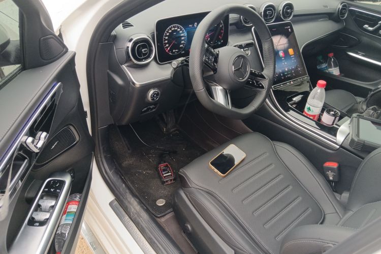 奔驰C级 2025款 C 200 L 运动版中控内饰7003